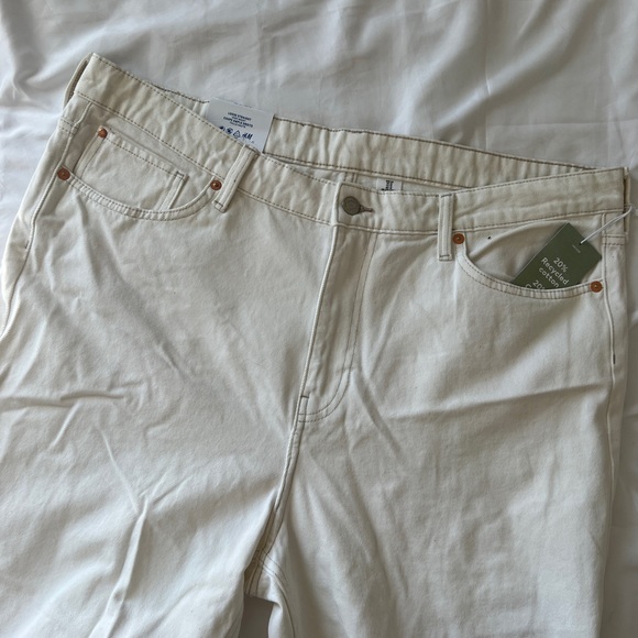 SIZE 18 | H&M White Jeans - Picture 2 of 3